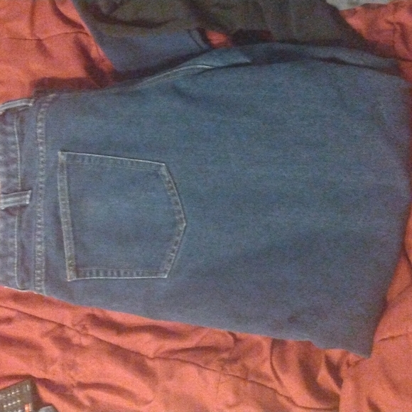 Basic editions - Picture 2 of 2